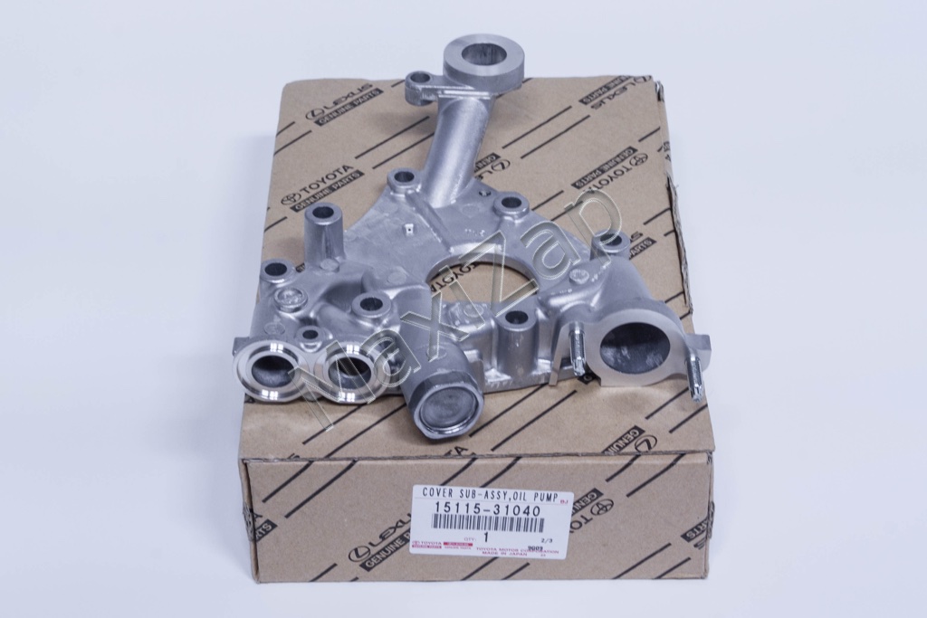 1511531040 TOYOTA / LEXUS Крышка масляного насоса
