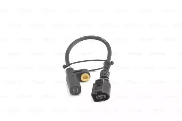 0986594008 BOSCH Датчик,  частота  вращения  колеса