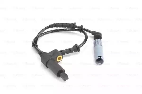 0986594018 BOSCH Датчик,  частота  вращения  колеса