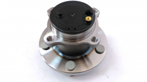 R17036 NTN / SNR Ступичный узел задн. MAZDA 3/AXELA 2003- (с ABS)